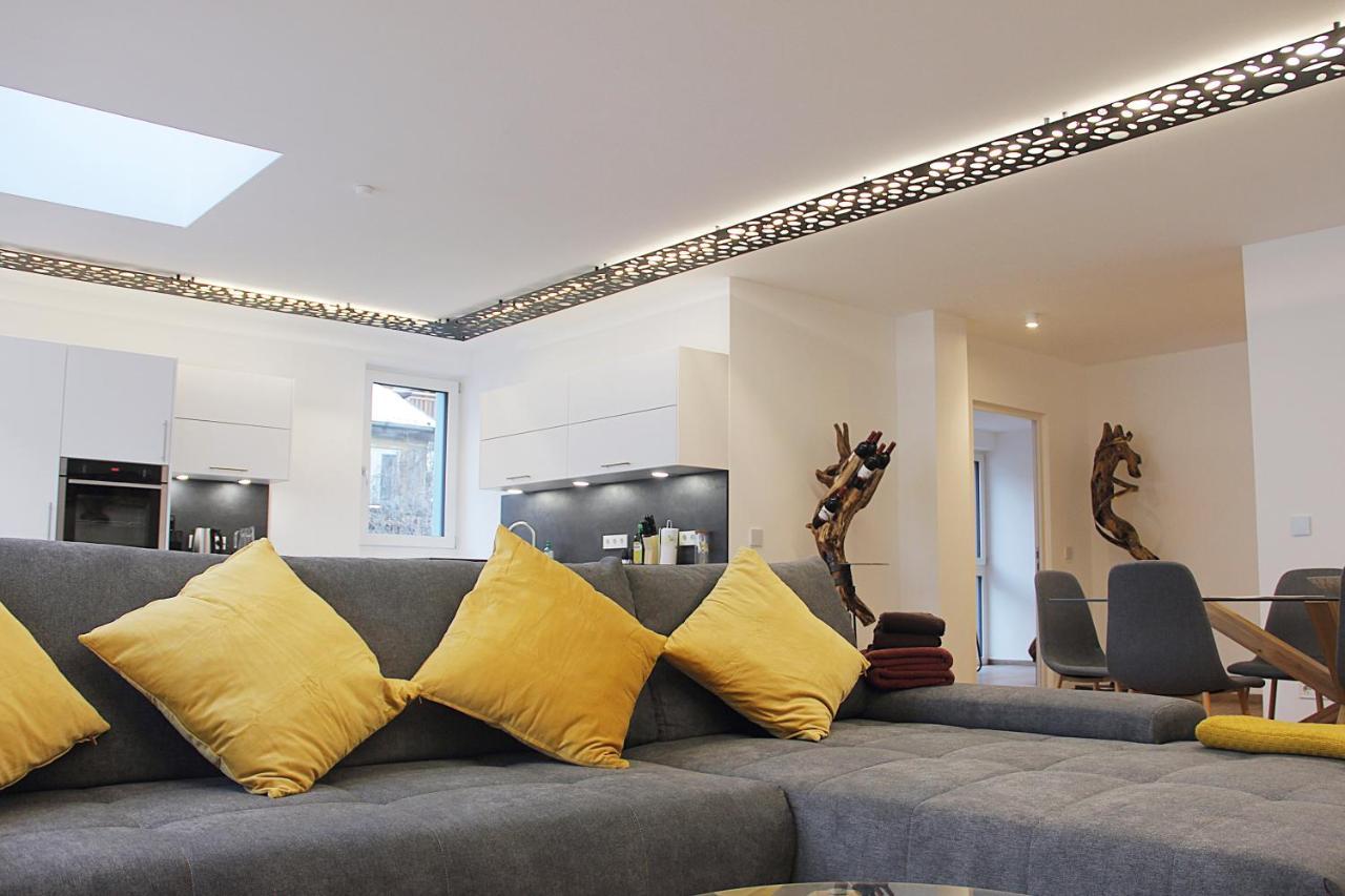 Laurentia Penthouse Apartment Merano Bagian luar foto