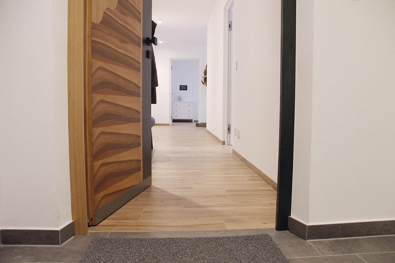 Laurentia Penthouse Apartment Merano Bagian luar foto